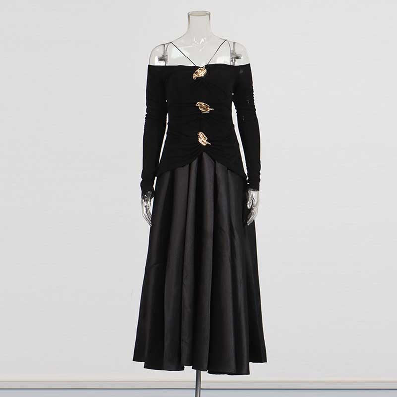 Strapless Off-Shoulder A-Line long-sleeved Dress Pin-tucked Maxi Dress