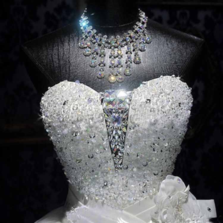 Sweetheart Bridal Gown Lace-Up Crystal Embellished Wedding Dress
