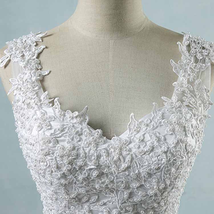 Vintage Custom Sleeveless Tulle Wedding Dresses With Appliques