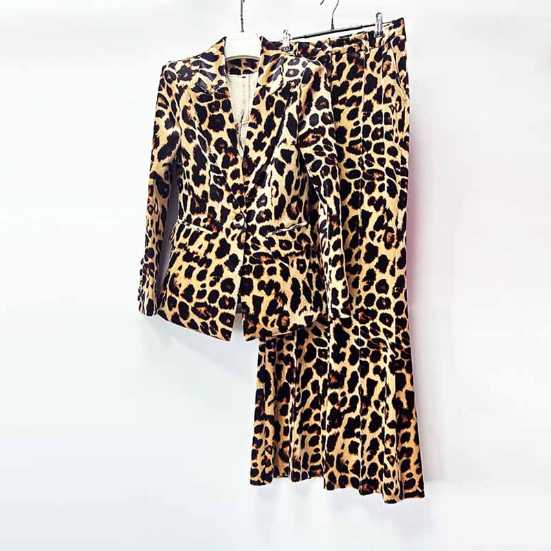Women's Animal Print Velvet Pantsuit | Slim Fit Blazer & Trousers Set