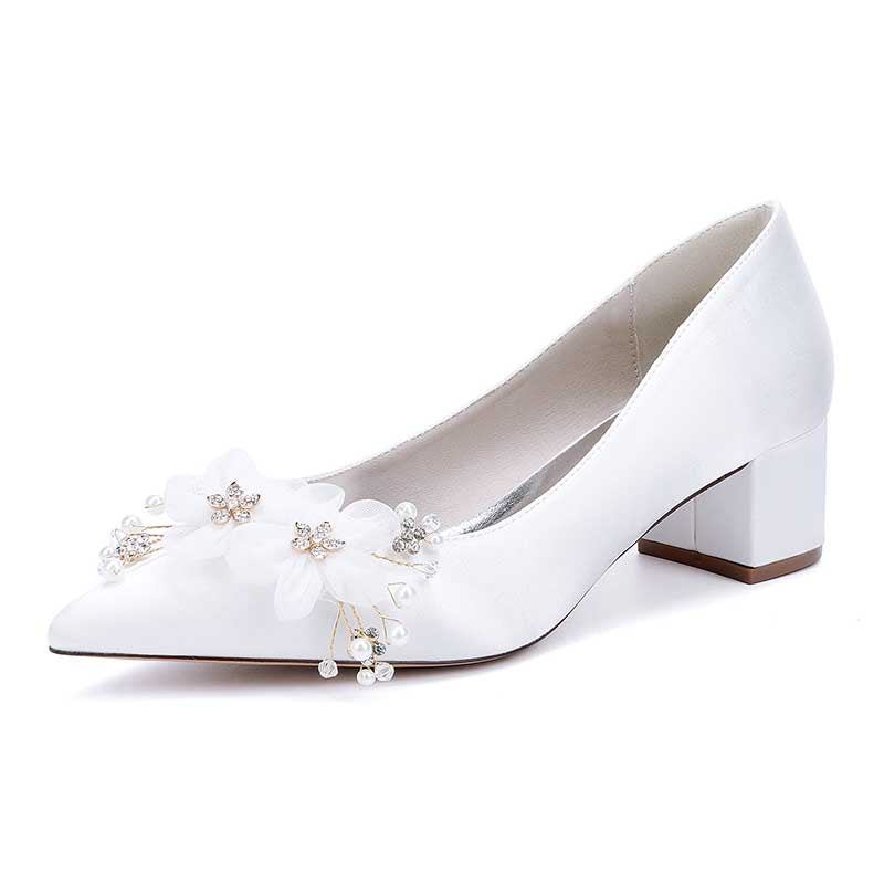 Chunky Heel Prom Heels Closed Toe Dress Heels Flower Appliques Bride Shoes