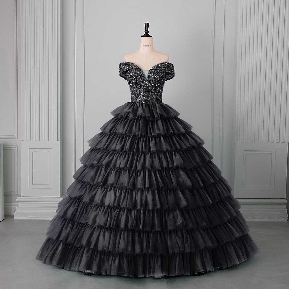 Tulle Layered Ball Gown Wedding Dress With Sweetheart Neckline