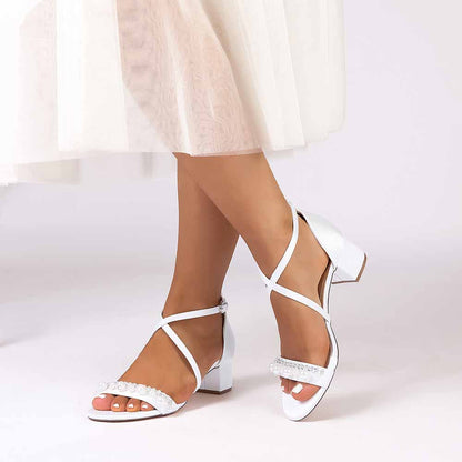 Chunky Heel Dress Shoes Prom Dress Sandals Pearls Crossing Straps Shoes