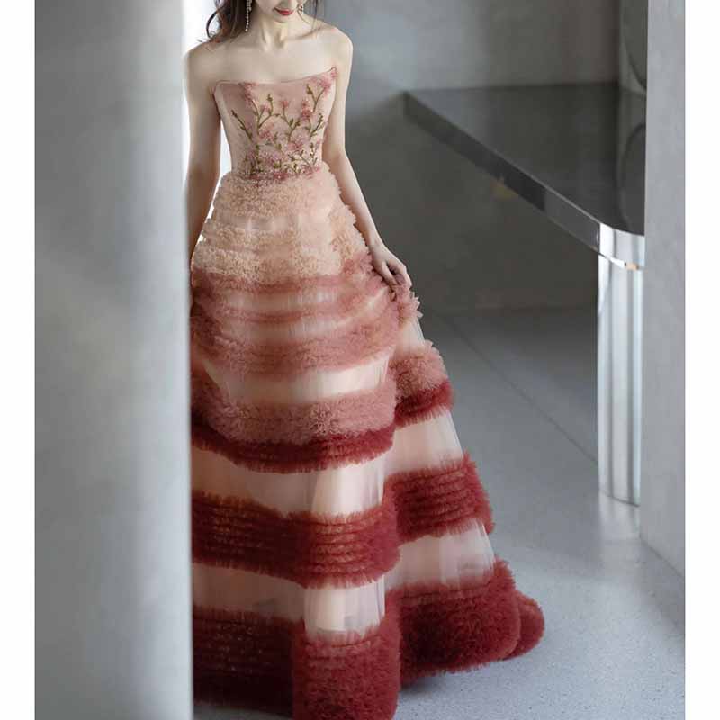 Gradient Ball Gowns Strapless Layered Occasion Dress