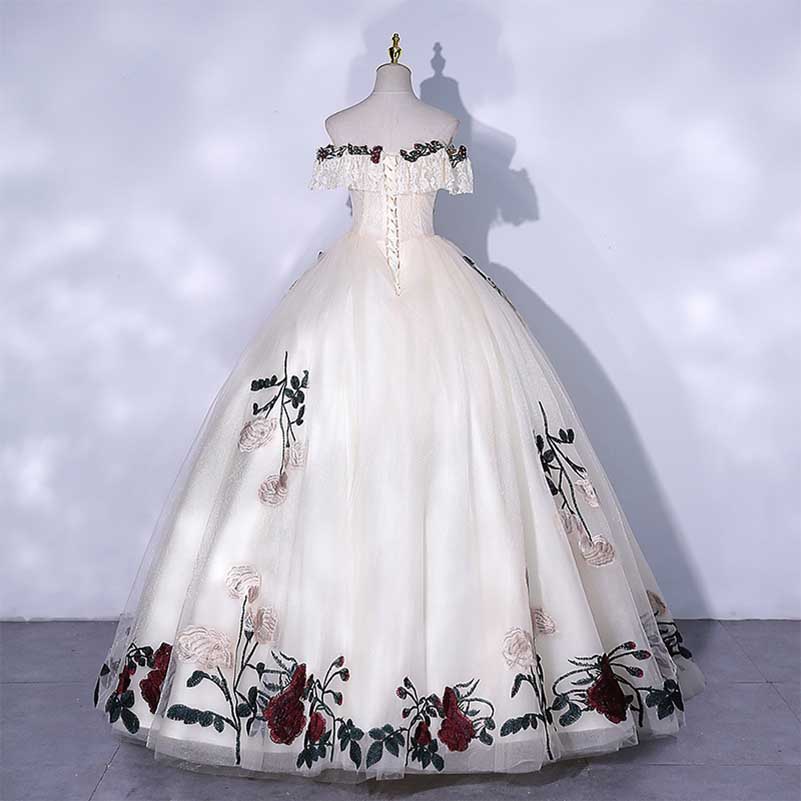 White Floral Ball Gown Tulle Sweetheart Lace Applique Ball Gown Dress