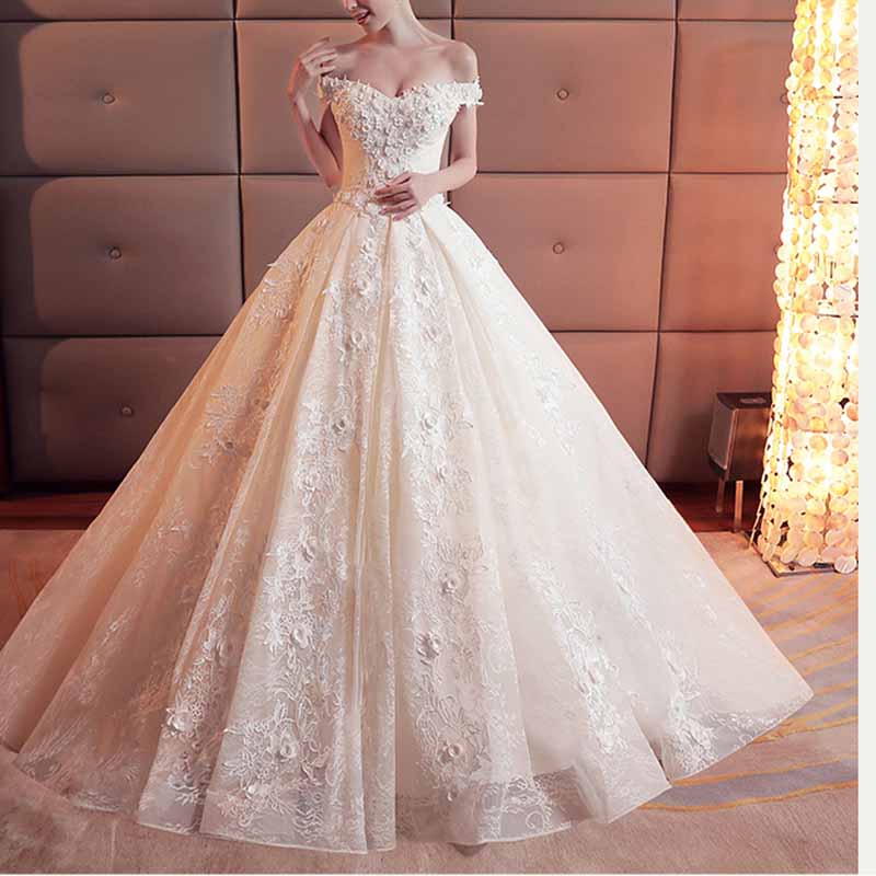 Lace Train Wedding Dress for Bride A Line Bride Dress Tulle Strapless