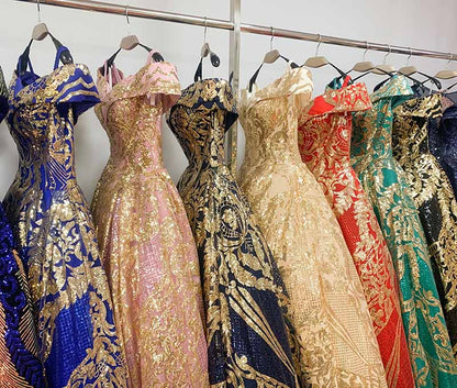 Luxurious Sequins Off The Shoulder Princess Prom Ball Gowns
