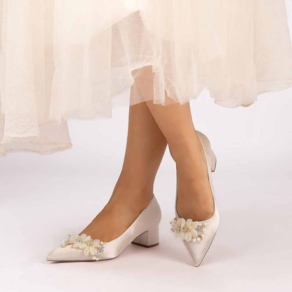 Chunky Heel Prom Heels Closed Toe Dress Heels Flower Appliques Bride Shoes